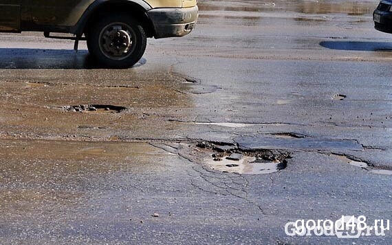 В прошлом году автолюбители взыскали с мэрии 18 миллионов рублей В прошлом году автолюбители взыскали с мэрии 18 миллионов рублей