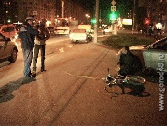 9-летний велосипедист попал под колеса иномарки 9-летний велосипедист попал под колеса иномарки