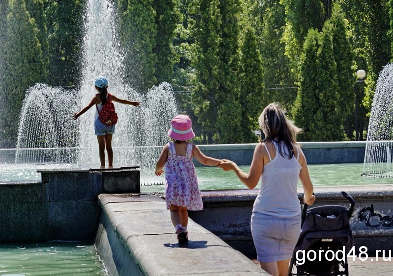 История Липецка – «города фонтанов» – в архивных кадрах телекомпании «ТВК» История Липецка – «города фонтанов» – в архивных кадрах телекомпании «ТВК»