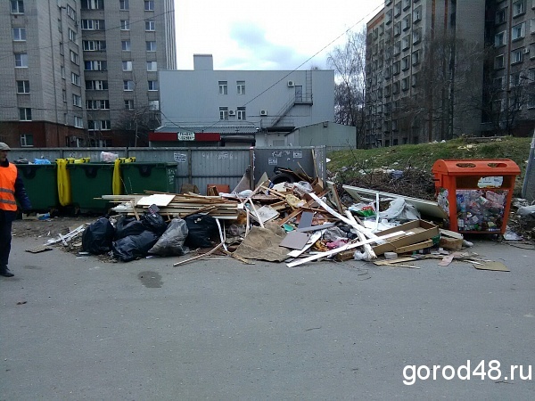 Сергей Иванов раскритиковал подчиненных за замусоренный город Сергей Иванов раскритиковал подчиненных за замусоренный город