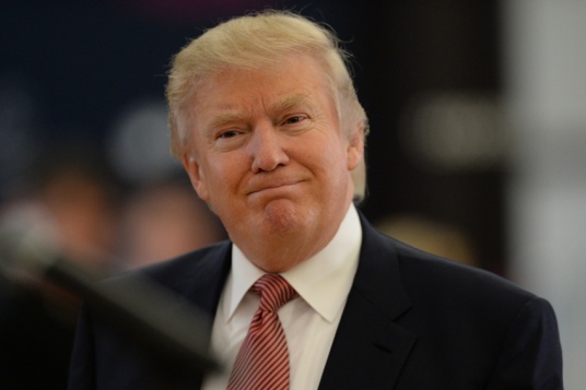 Дональд Трамп отказался встретиться с Петром Порошенко Дональд Трамп отказался встретиться с Петром Порошенко