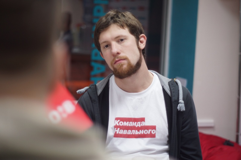 Суд отказался не подвергать административному аресту больного диабетом сторонника Навального Суд отказался не подвергать административному аресту больного диабетом сторонника Навального