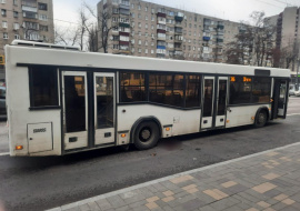Авария на площади Авиаторов: 71-летнему пассажиру автобуса ампутировали ногу