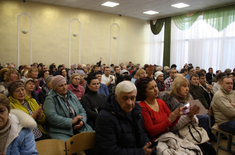Завода не будет. Представители администрации города встретились с жителями Ссёлок Завода не будет. Представители администрации города встретились с жителями Ссёлок