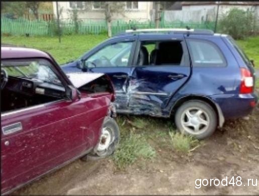 В столкновении «ВАЗ-2109», «Opel» и «Лады Гранта» пострадал человек В столкновении «ВАЗ-2109», «Opel» и «Лады Гранта» пострадал человек