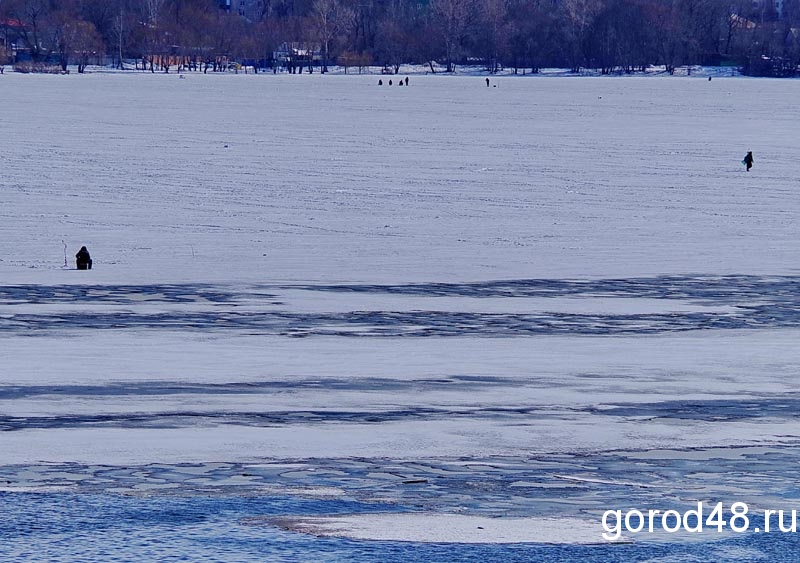 «Лёд-то на полбура, но рыбы нет» «Лёд-то на полбура, но рыбы нет»
