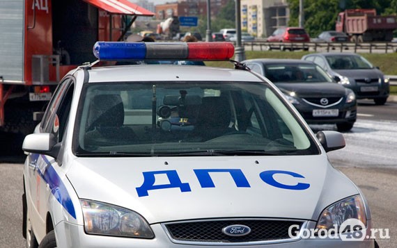 15-летний велосипедист попал под колеса автомобиля 15-летний велосипедист попал под колеса автомобиля