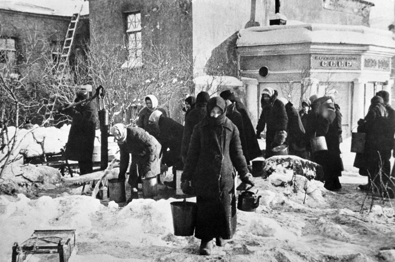 «Непокоренный Ленинград» покажут в образовательных учреждениях Липецка «Непокоренный Ленинград» покажут в образовательных учреждениях Липецка