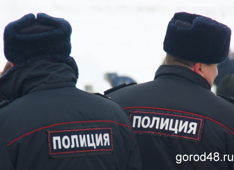 В машине сотрудников управляющей компании нашли украденные вещи В машине сотрудников управляющей компании нашли украденные вещи