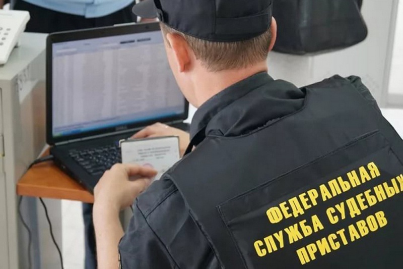 Должник по алиментам рвался за границу Должник по алиментам рвался за границу
