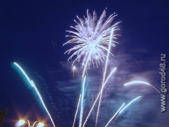 В День России в Липецке будет салют В День России в Липецке будет салют