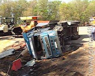На олимпийской трассе под Ельцом перевернулись сразу два автомобиля На олимпийской трассе под Ельцом перевернулись сразу два автомобиля