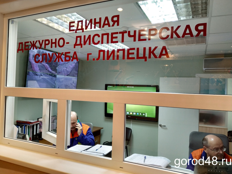 Нарушения самоизоляции: костры на пляже и лезгинка во дворе жилого дома Нарушения самоизоляции: костры на пляже и лезгинка во дворе жилого дома