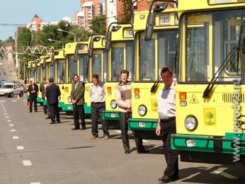 Водители автобусов выходили в рейсы не отдохнувшими Водители автобусов выходили в рейсы не отдохнувшими