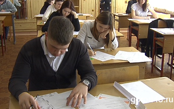 В Липецке репетировали ЕГЭ по математике В Липецке репетировали ЕГЭ по математике