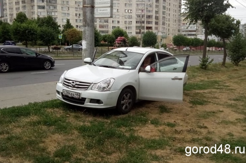 Загорающий таксист вернулся! (ФОТО) Загорающий таксист вернулся! (ФОТО)