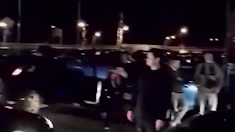 150 человек устроили вечеринку в Зеленограде 150 человек устроили вечеринку в Зеленограде