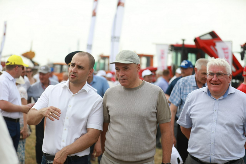 Игорь Артамонов: «Сельское хозяйство нас никогда не подведёт»