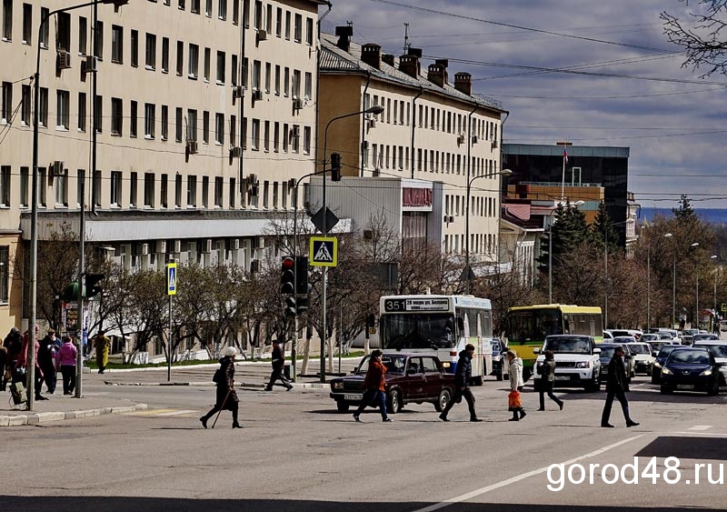Улицу Советскую полностью закрывают для транспорта на 10 дней Улицу Советскую полностью закрывают для транспорта на 10 дней