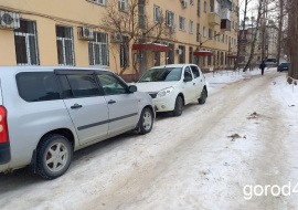Евгения Уваркина предложила эвакуировать автомобили из липецких дворов