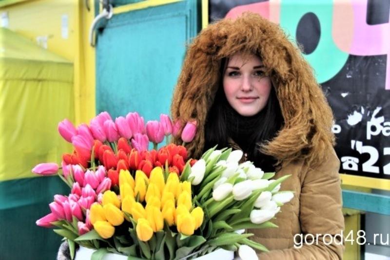 Недорогие тюльпаны к Международному женскому дню в Липецке можно будет купить на ярмарках Недорогие тюльпаны к Международному женскому дню в Липецке можно будет купить на ярмарках