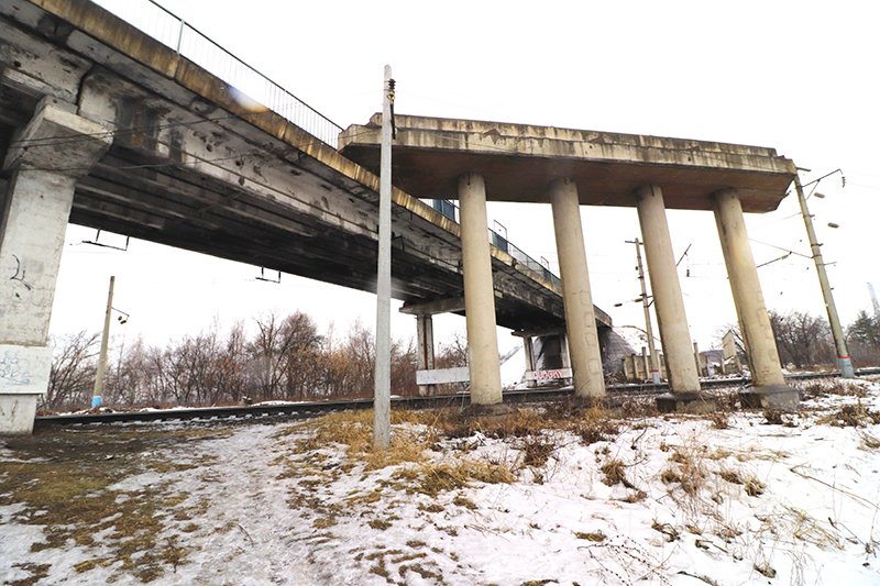 В воскресенье по мосту в Новой Жизни начнется реверсивное движение В воскресенье по мосту в Новой Жизни начнется реверсивное движение