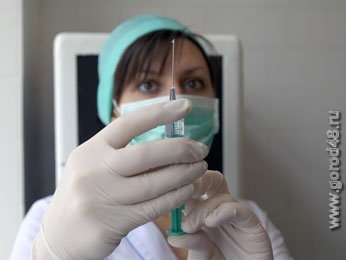 В Липецкой области за отказ от прививок запрещали выезд за границу В Липецкой области за отказ от прививок запрещали выезд за границу