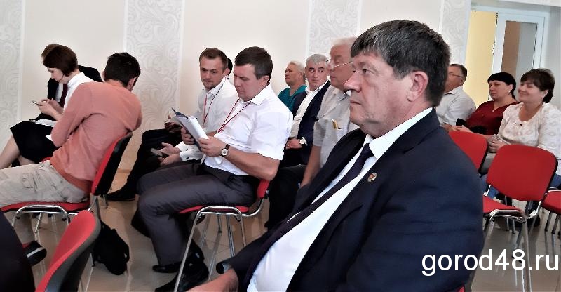 Первый блин комом: кандидатам в губернаторы вынес мозг один сельский депутат Первый блин комом: кандидатам в губернаторы вынес мозг один сельский депутат