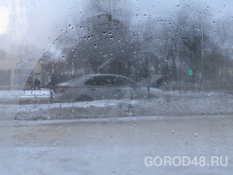 Управляющая компания и энергетики не могут поделить ответственность за потоп в доме Управляющая компания и энергетики не могут поделить ответственность за потоп в доме