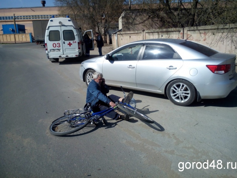 Липецк 48 ру. Велосипедист попал под машину. ДТП В городе Заринск с велосипедистом. ДТП В Липецкой области вчера погиб велосипедист. Машина без водителя Луховицы.