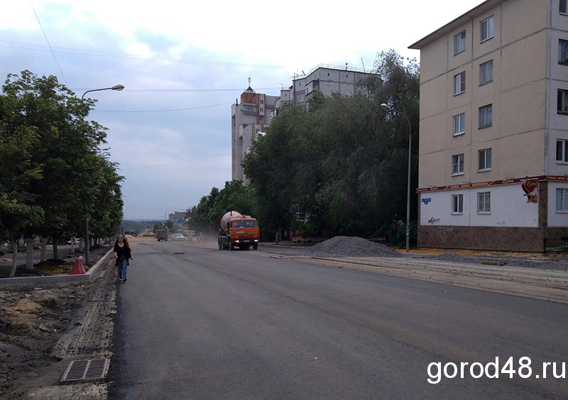 Ремонт дороги и тротуаров на Советской обойдется в 120 млн рублей Ремонт дороги и тротуаров на Советской обойдется в 120 млн рублей