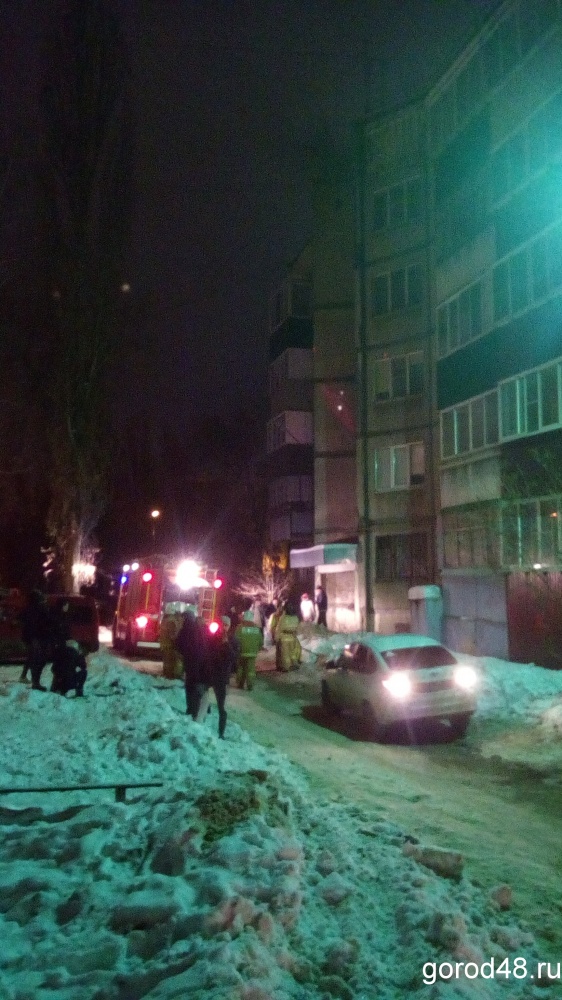Во время пожара в подвале пострадал бездомный Во время пожара в подвале пострадал бездомный