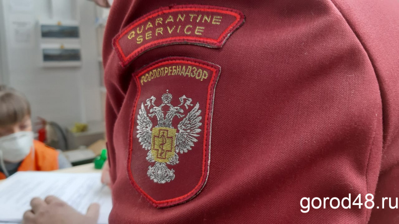 Мошенники навязывают горожанам брошюры о COVID-19, запугивая штрафами Мошенники навязывают горожанам брошюры о COVID-19, запугивая штрафами