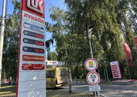 Липецкая вечЁрка: цены на бензин, фейки о спутниковых тарелках, и коммунальный коллапс