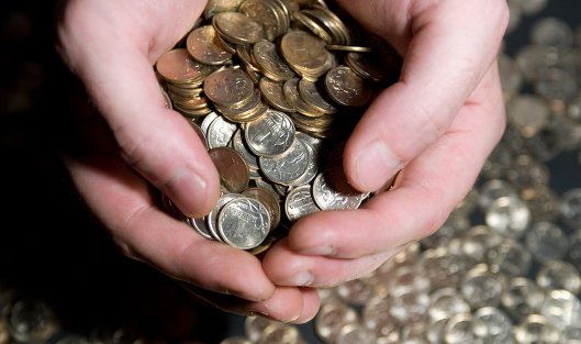 Малоимущей семье из Таганрога выдали пособие в размере 47,5 рубля Малоимущей семье из Таганрога выдали пособие в размере 47,5 рубля
