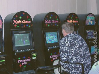 Игровой клуб успел проработать несколько часов Игровой клуб успел проработать несколько часов