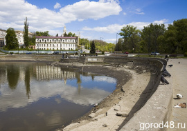 Ночью в Липецке спустят Комсомольский пруд 