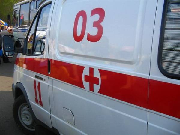 В Екатеринбурге обстреляли «скорую» В Екатеринбурге обстреляли «скорую»