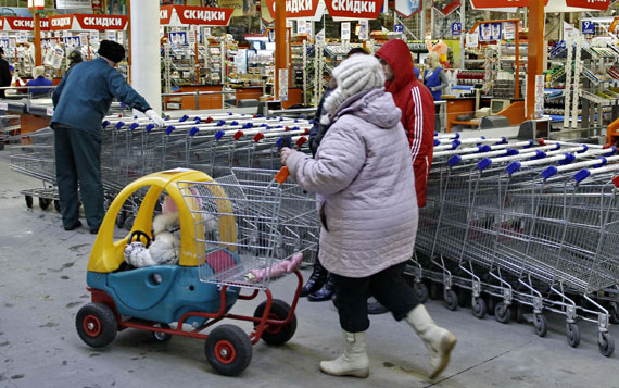 Россияне стали больше покупать отечественные продукты Россияне стали больше покупать отечественные продукты