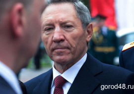 Совет Федерации досрочно прекратил полномочия сенатора Олега Королева