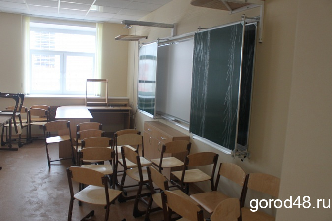 Правительство добавило денег на ремонт липецких школ 