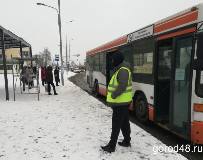 На водителей без масок оформили 130 протоколов На водителей без масок оформили 130 протоколов