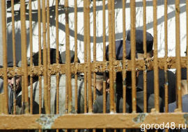 В елецкой тюрьме № 2 заживо сожгли щёлочью мужчину 