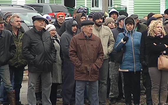 Жители ли Добровского района протестуют против строительства завода Жители ли Добровского района протестуют против строительства завода