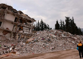 Сейсмолог предсказал мощное землетрясение и цунами в Стамбуле