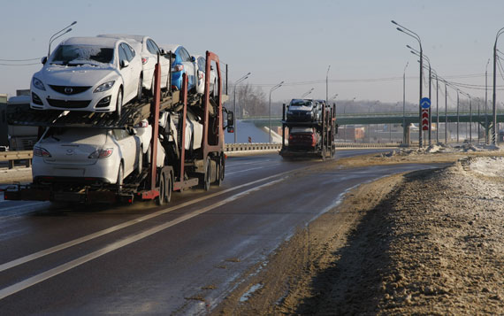 Минпромторг расширил список облагаемых повышенным налогом авто Минпромторг расширил список облагаемых повышенным налогом авто
