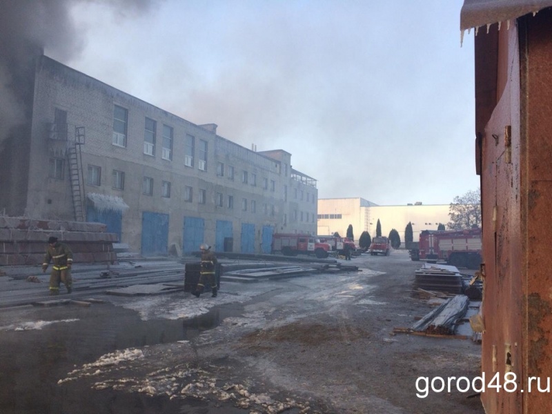 Директор горевшего предприятия срочно едет в Лебедянь из Москвы Директор горевшего предприятия срочно едет в Лебедянь из Москвы
