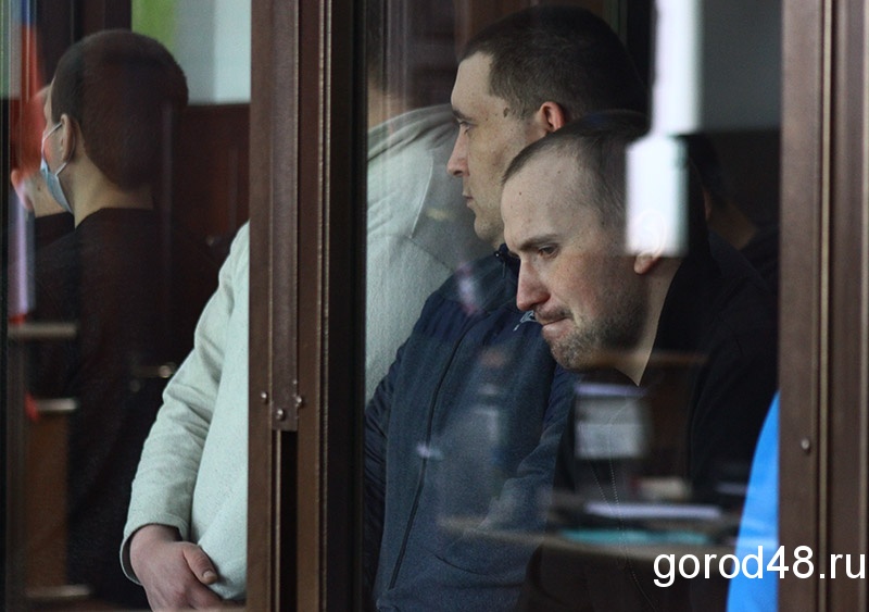 В Липецке оглашается приговор в отношении украинских наркоторговцев В Липецке оглашается приговор в отношении украинских наркоторговцев