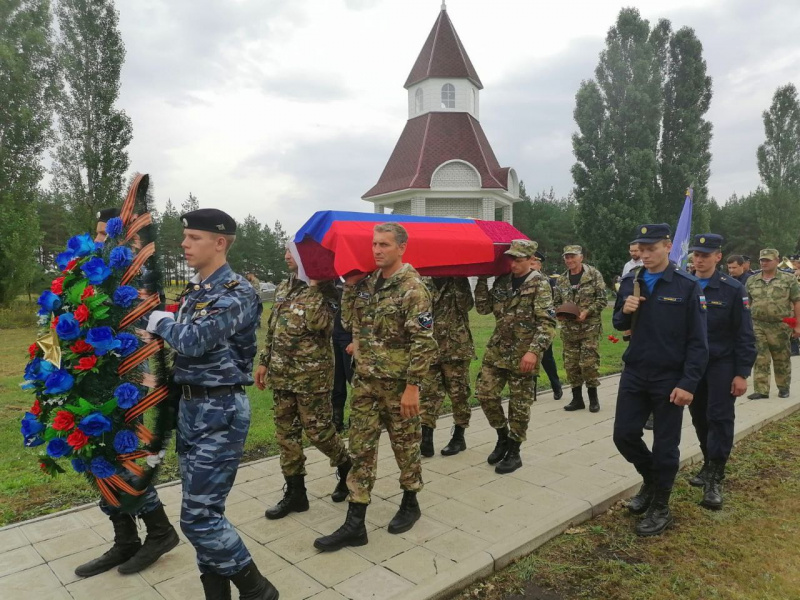 В Воловском районе захоронили неизвестных солдат
