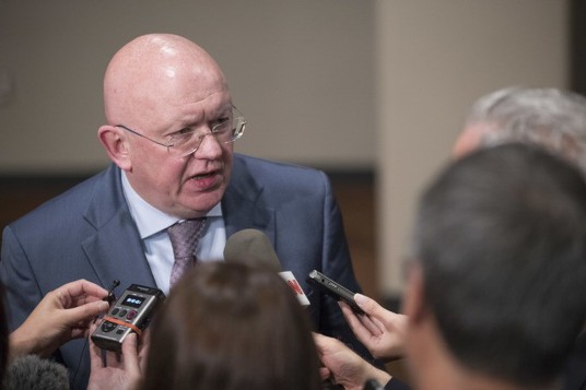 Украина и Америка не поддержали план России по миротворцам в Донбассе Украина и Америка не поддержали план России по миротворцам в Донбассе